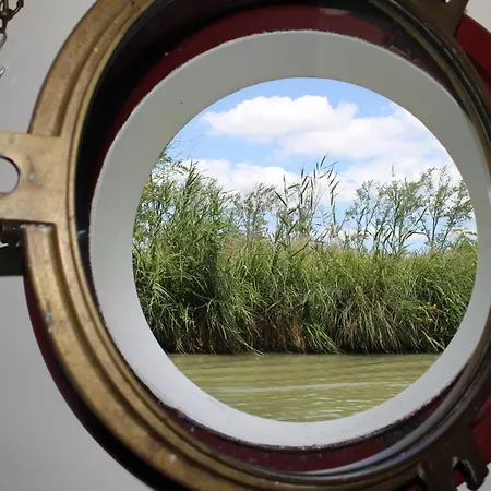 Peniche Mirage-chambre D'hotes 船上ホテル